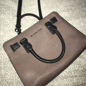 Michael Kors Bags - Michael Kors bag Michael Kors Bags - Michael Kors bag